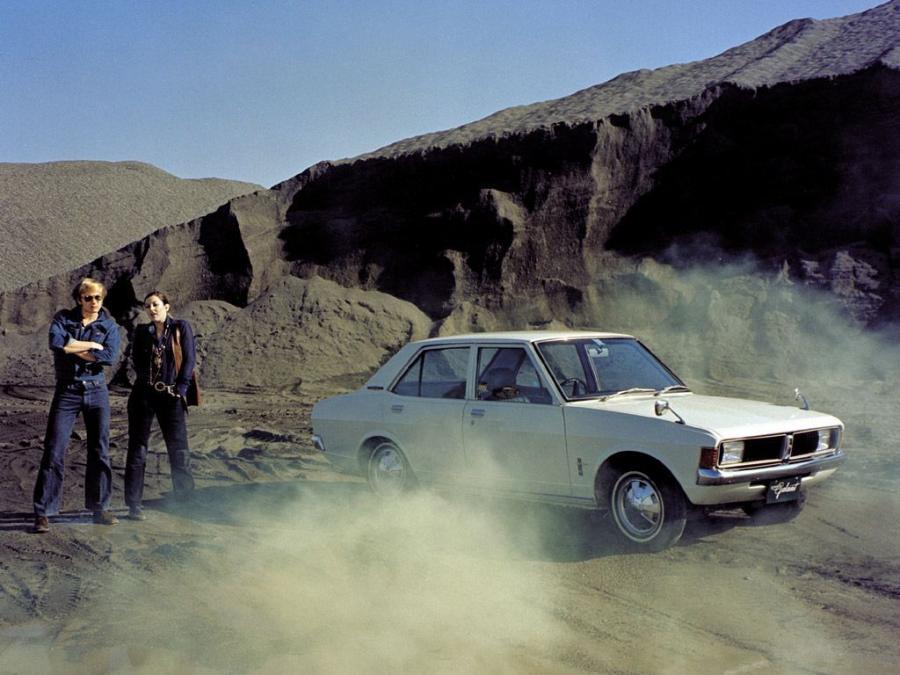  Mitsubishi Colt Galant Sedan 1969 года  (фото 5 из 8)